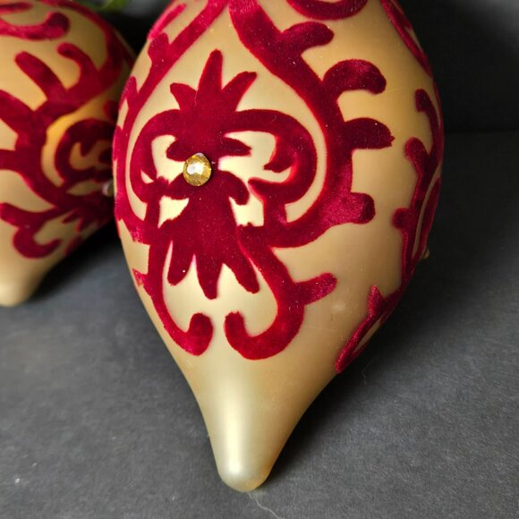 Frontgate Red Velvet Flocked Glass Ornaments Set 4" & 5" Gold Holiday Decor - Picture 3 of 7
